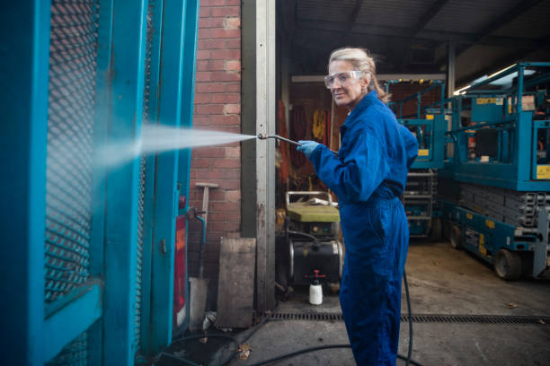Best Concrete Pressure Washing  in Freedom, PA